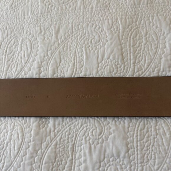 Ann Taylor Leopard Print Wide Leather Belt - Picture 3 of 5